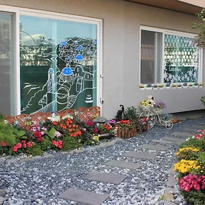 בית הארחה Happy Garden סיאול
