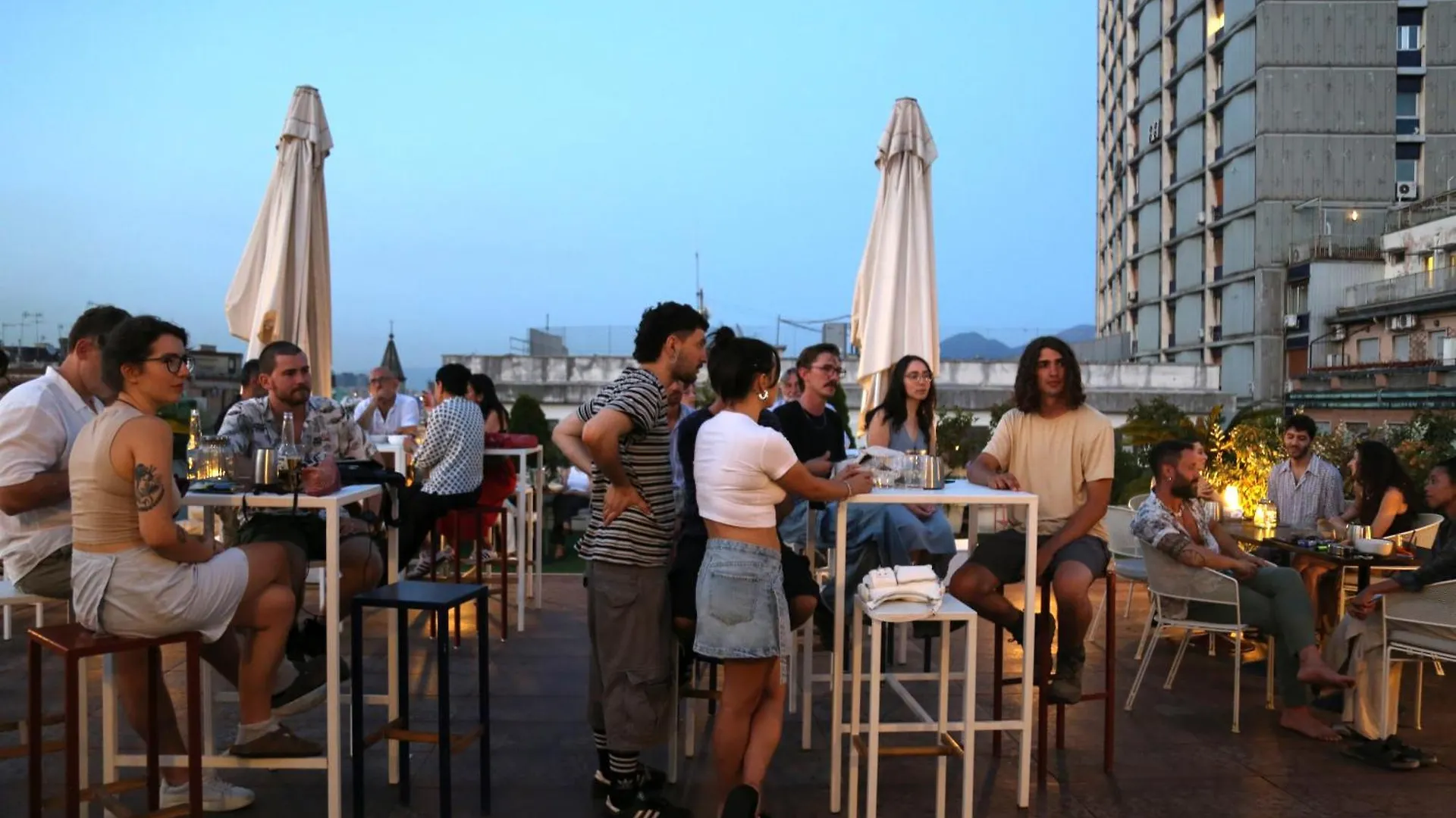 Ostello Bello Napoli נאפולי